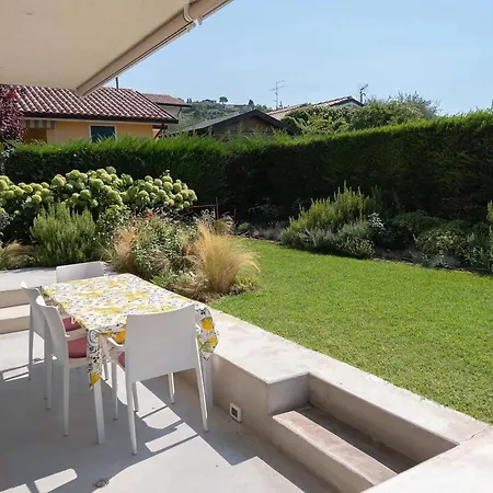 Vista Villa